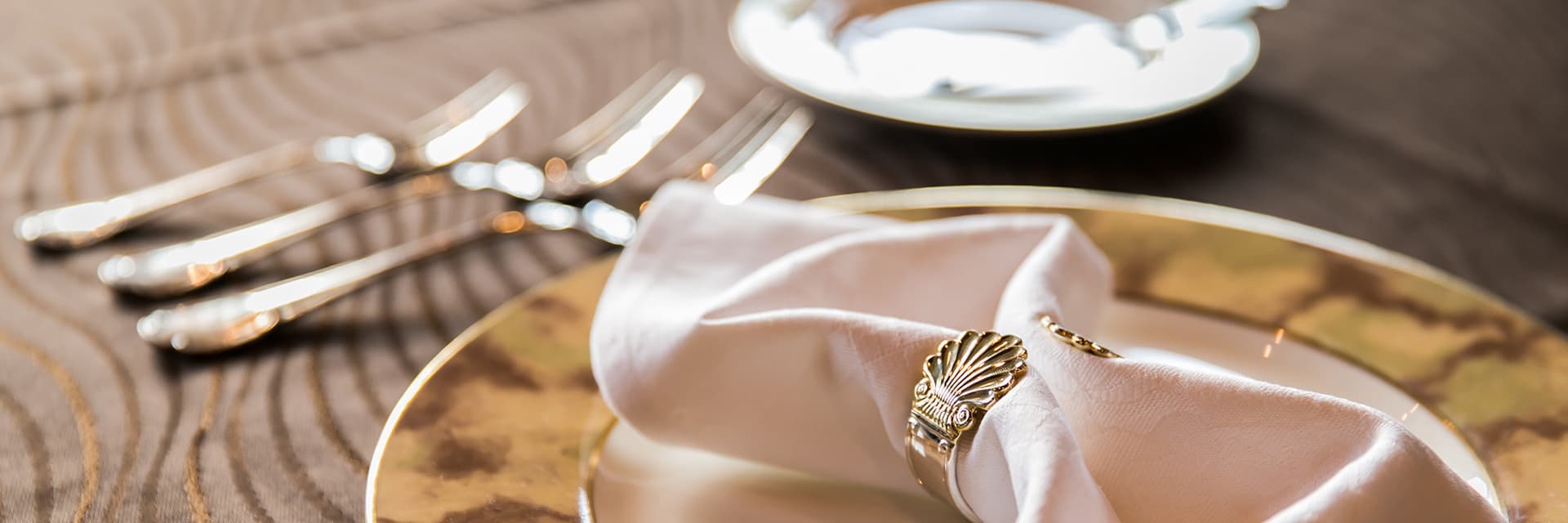restaurant_03.jpg
